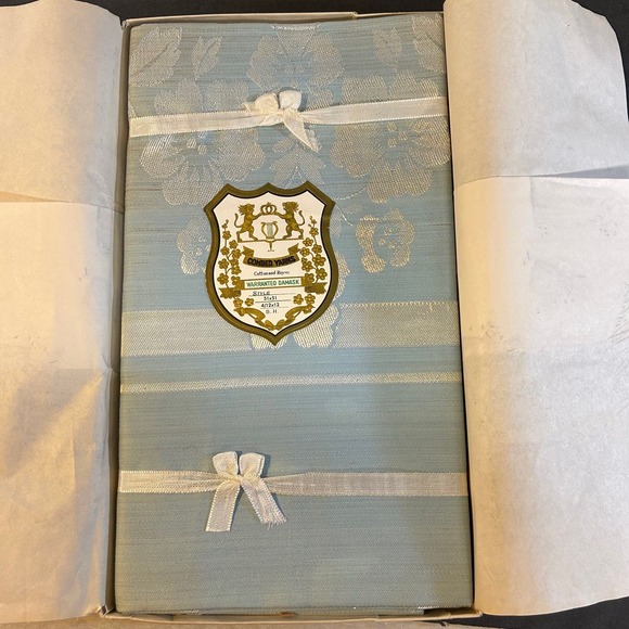 Vintage Japan Damask Rayon Cotton Tablecloth/4 Matching Napkins Wedding Gift Set - Picture 1 of 10